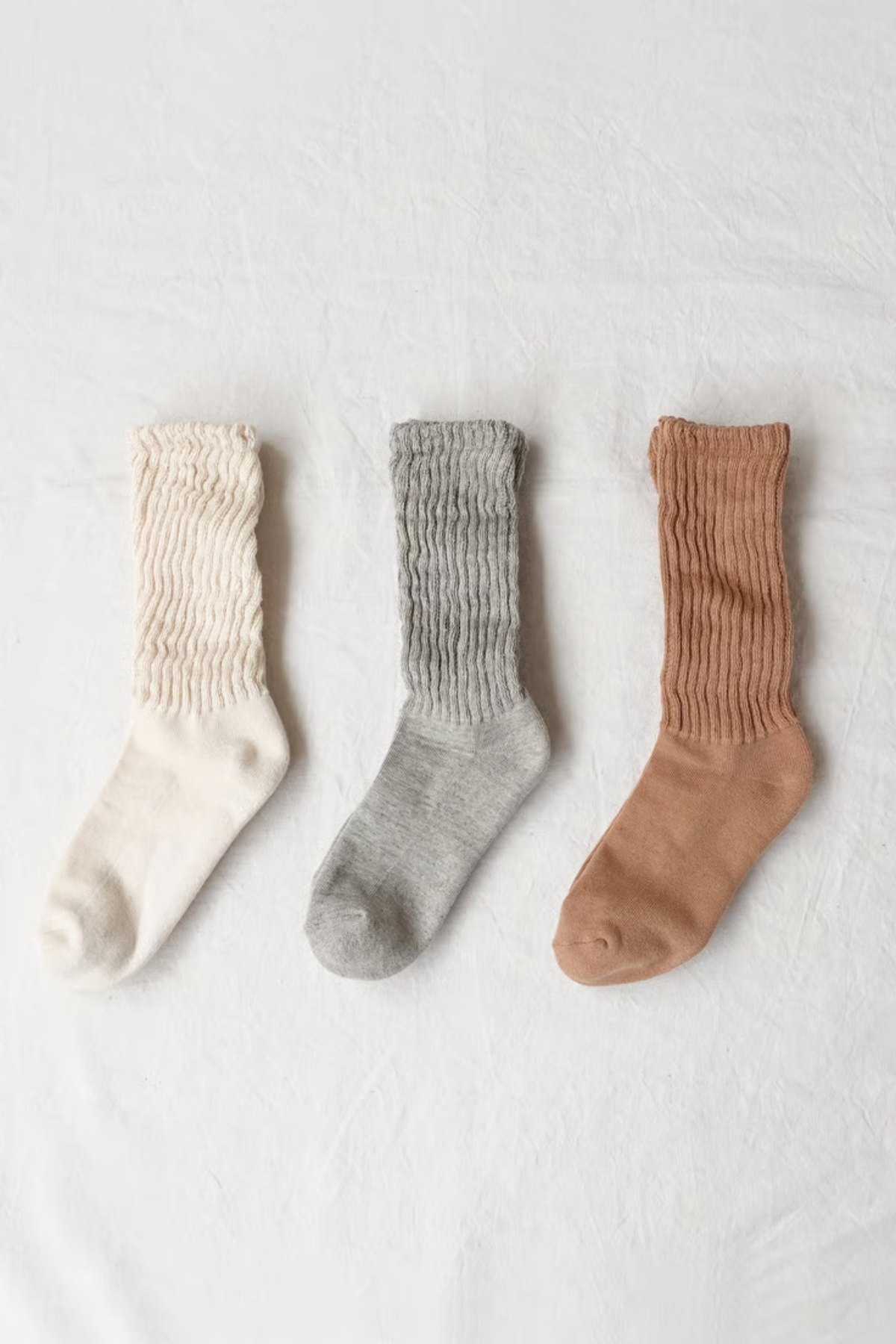 UNDYED SOCKS