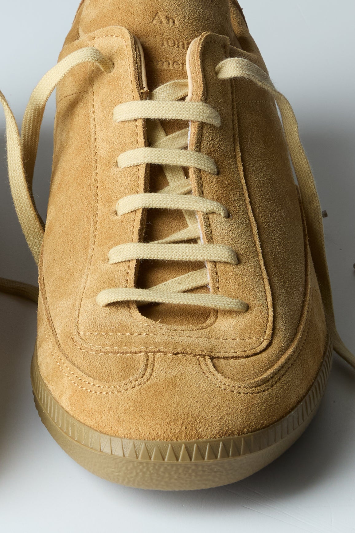 SCULPTURE TRAINERS