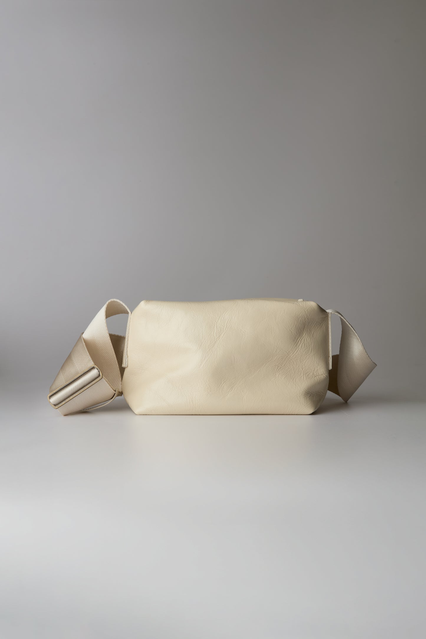 MEDIUM TOFU BAG