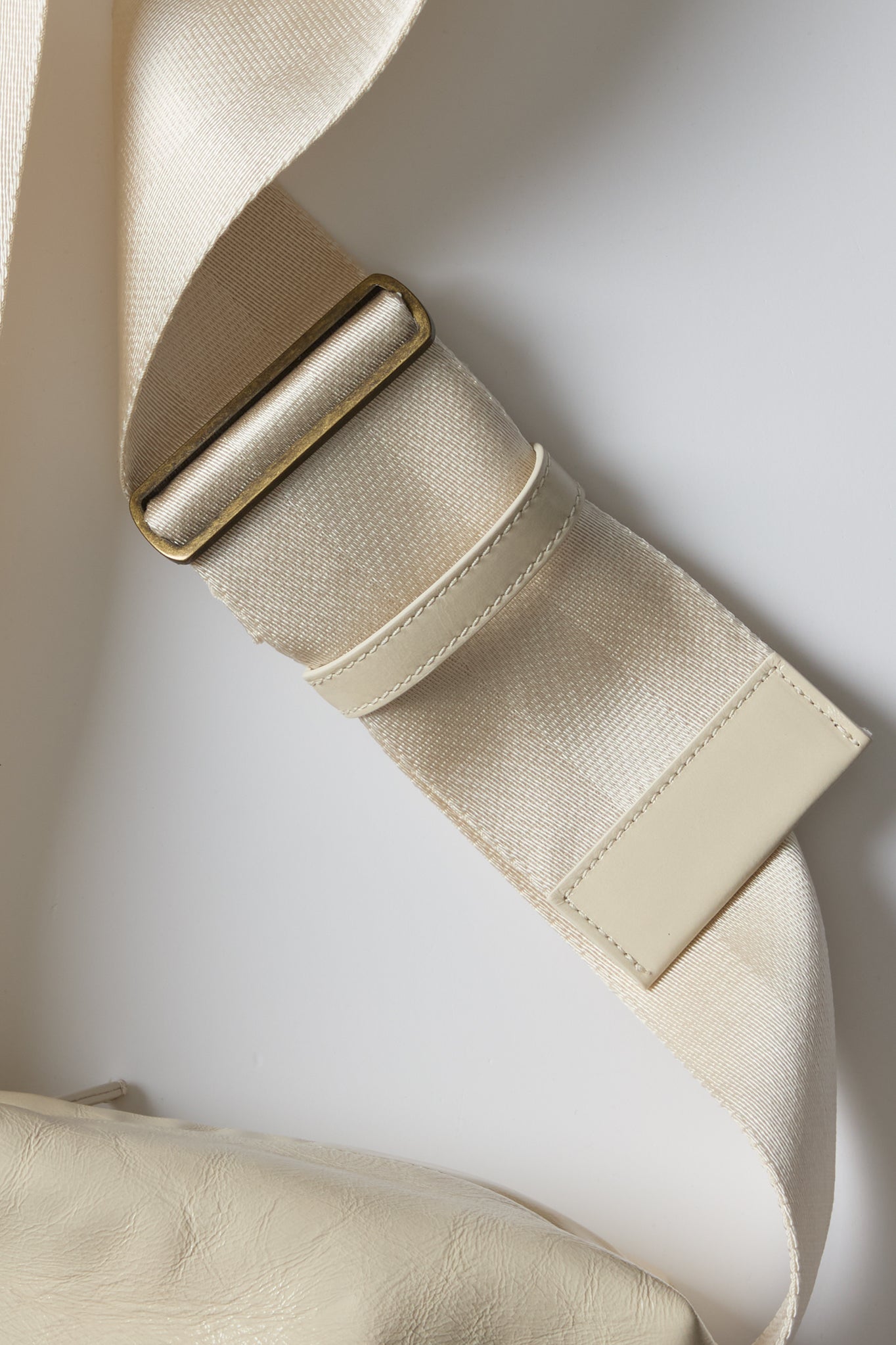 SMALL TOFU BAG