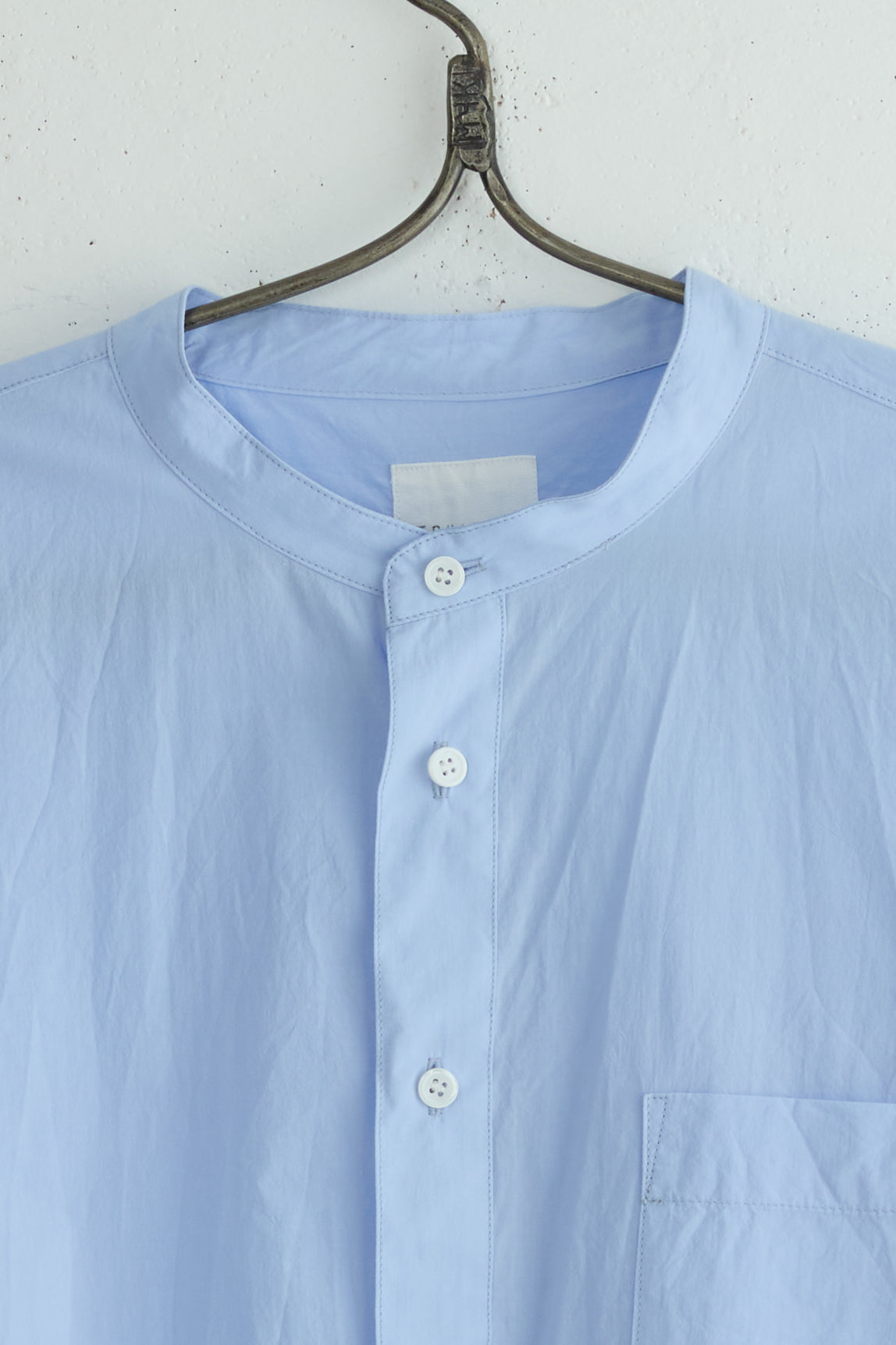 CLASSIC BAND COLLAR SHIRT