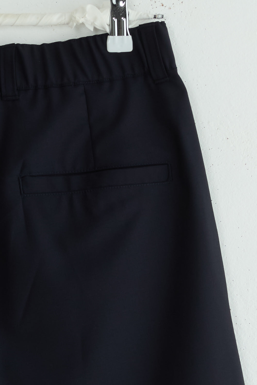 2 IN-PLEAT SHORTS