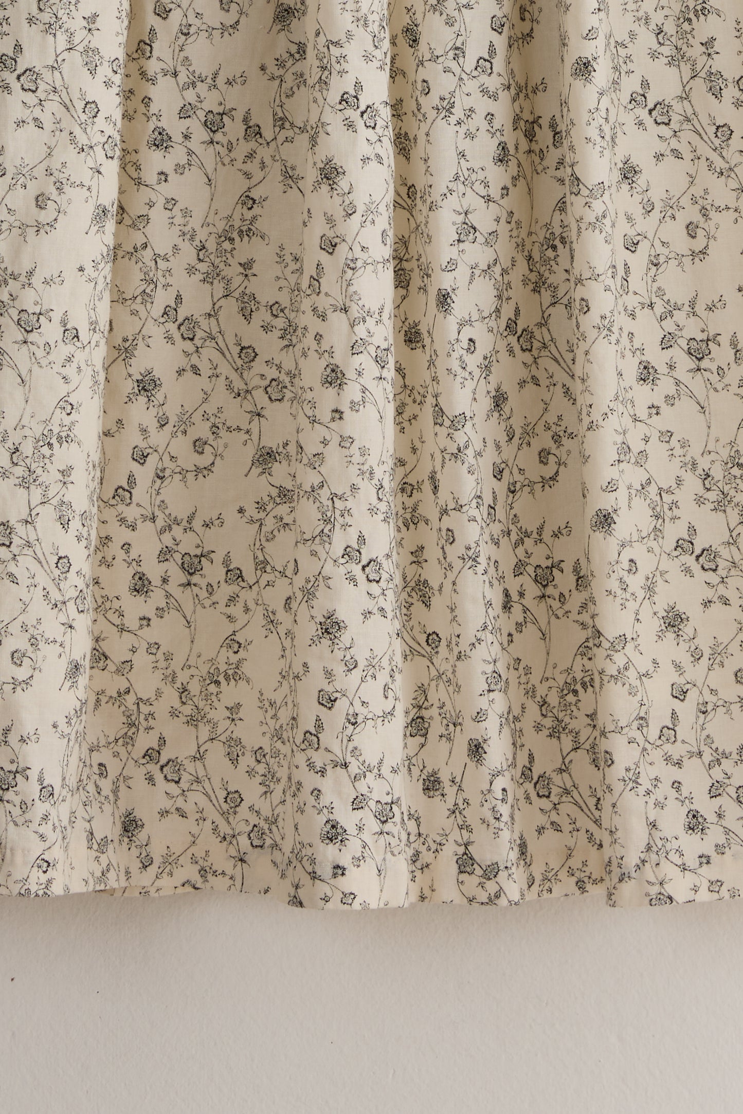 L\C FLOWER SKIRT
