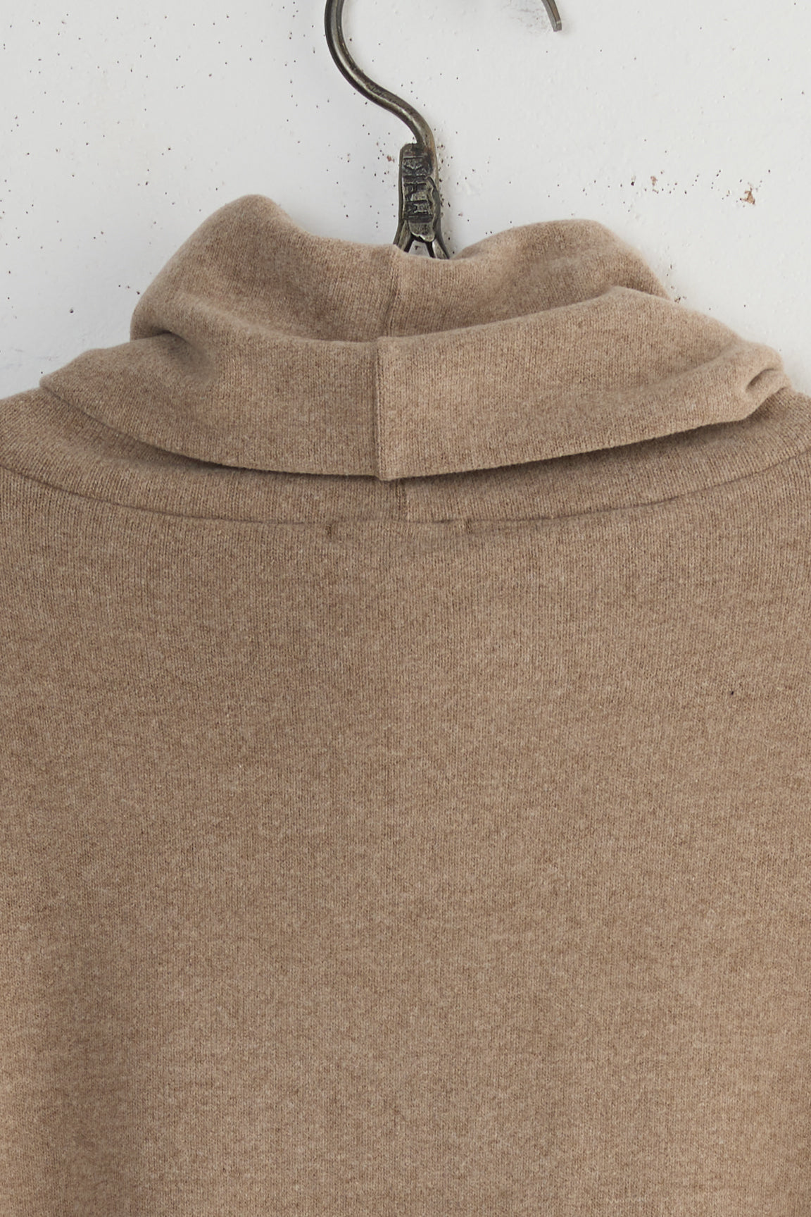 BIG BIG TURTLENECK JP