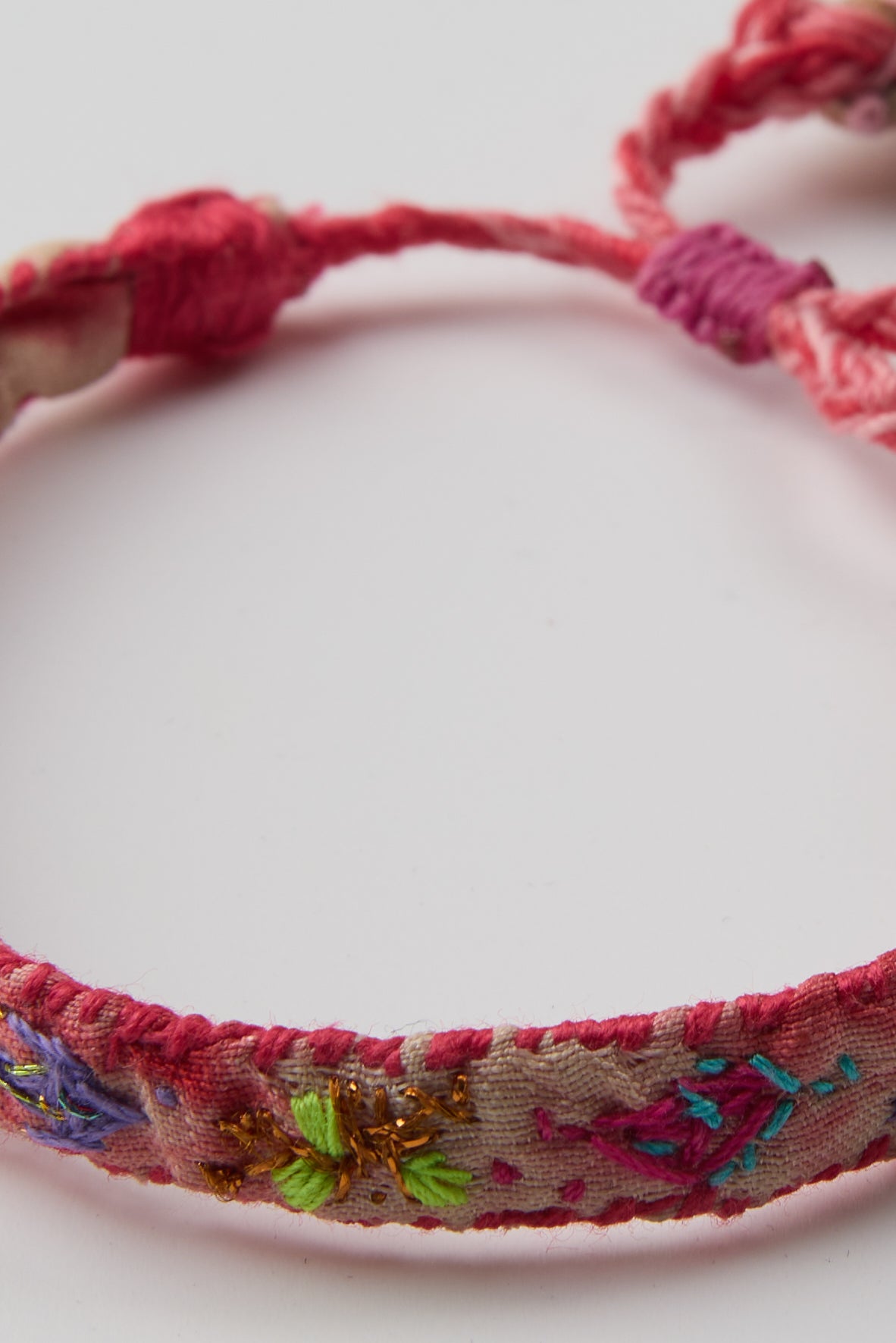 PINK EMBROIDERED BRACELET