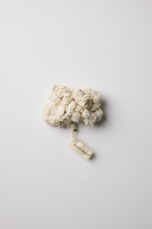 ECRUPAT BROOCH