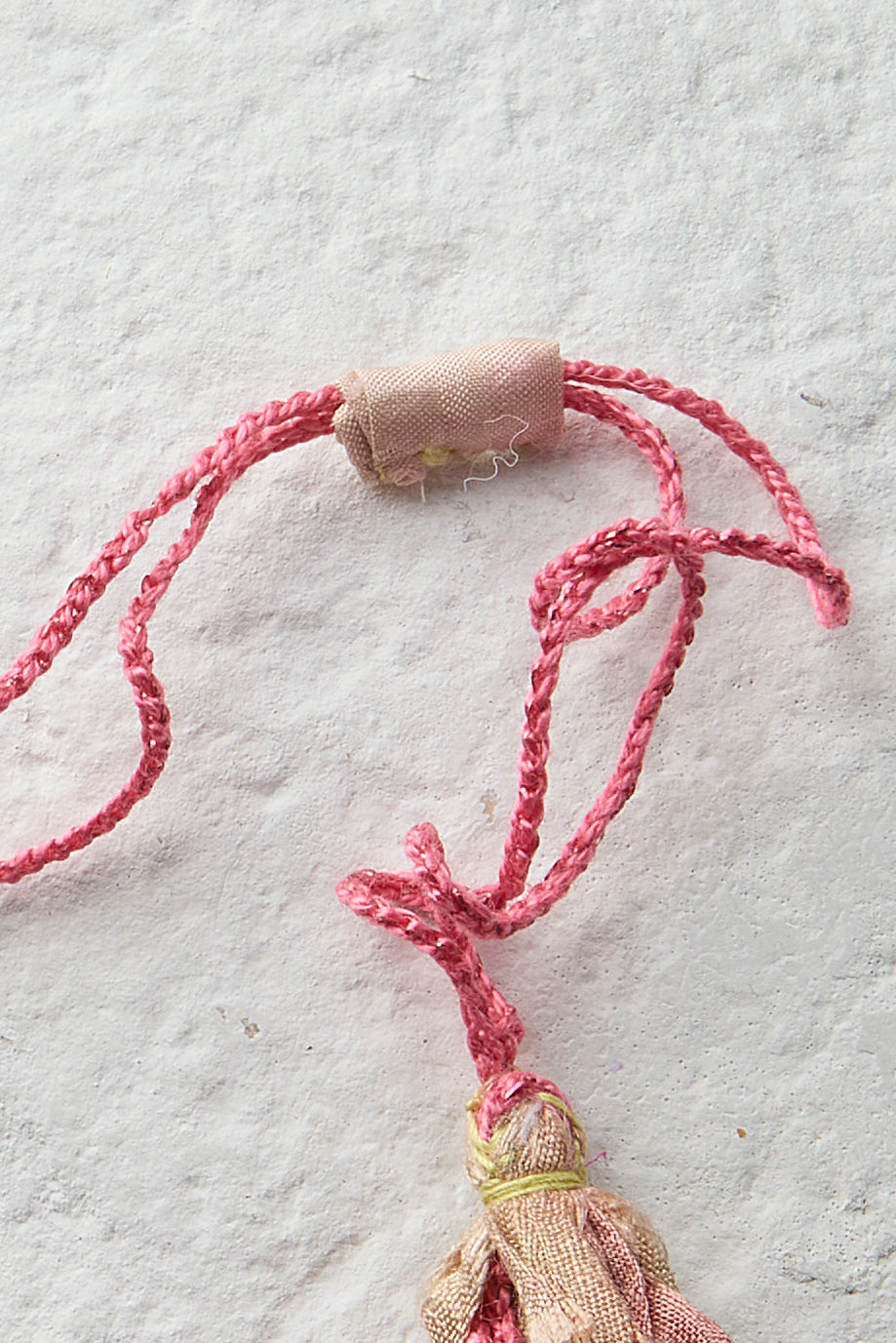 EMBROIDERED VELVET HEART NECKLACE