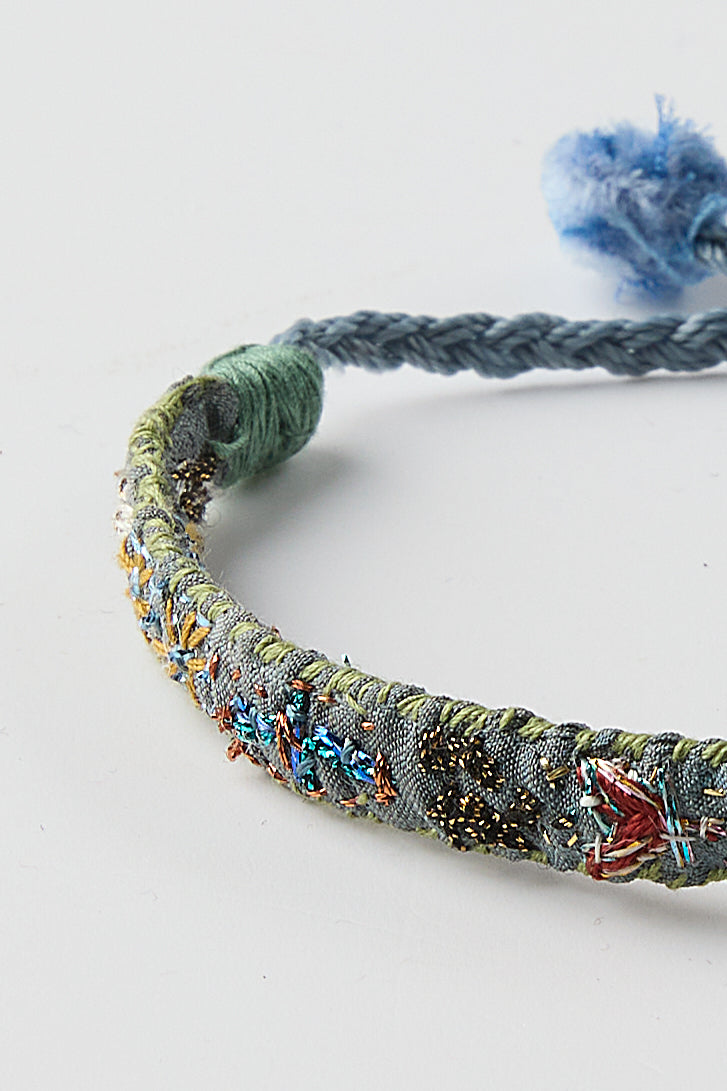 BLUE EMBROIDERED BRACELET