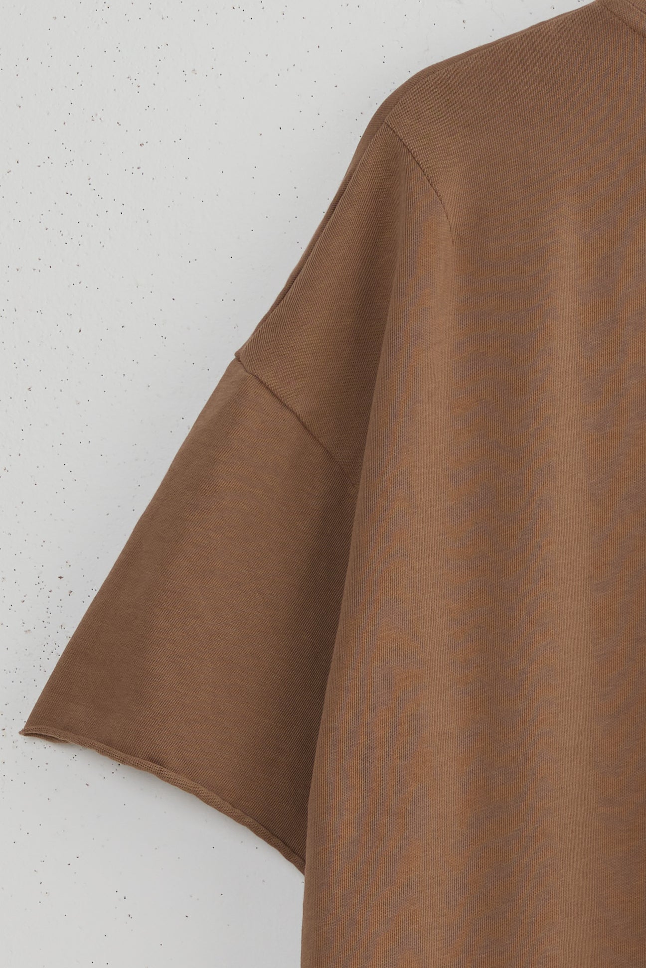 NABILY T-SHIRT