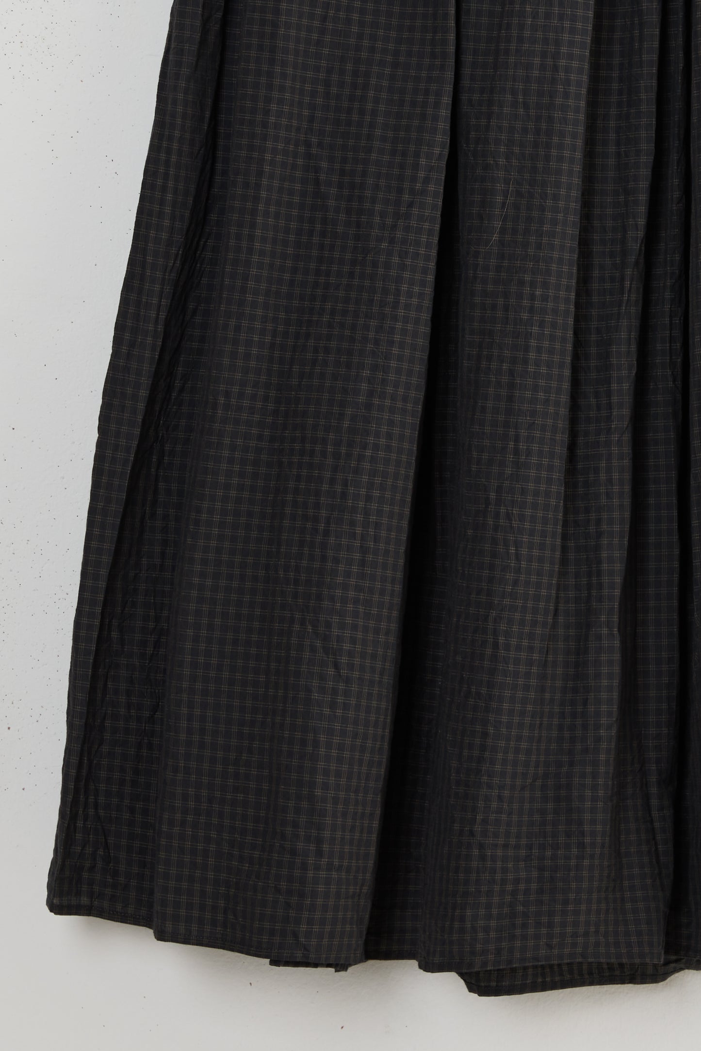 PLAID RANDOM PLEATED MAXI SKIRT