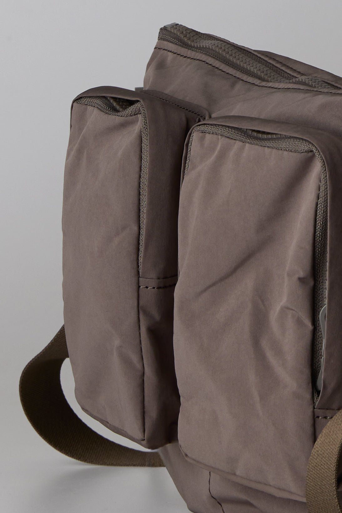 SPLIT YARN BODYBAG S