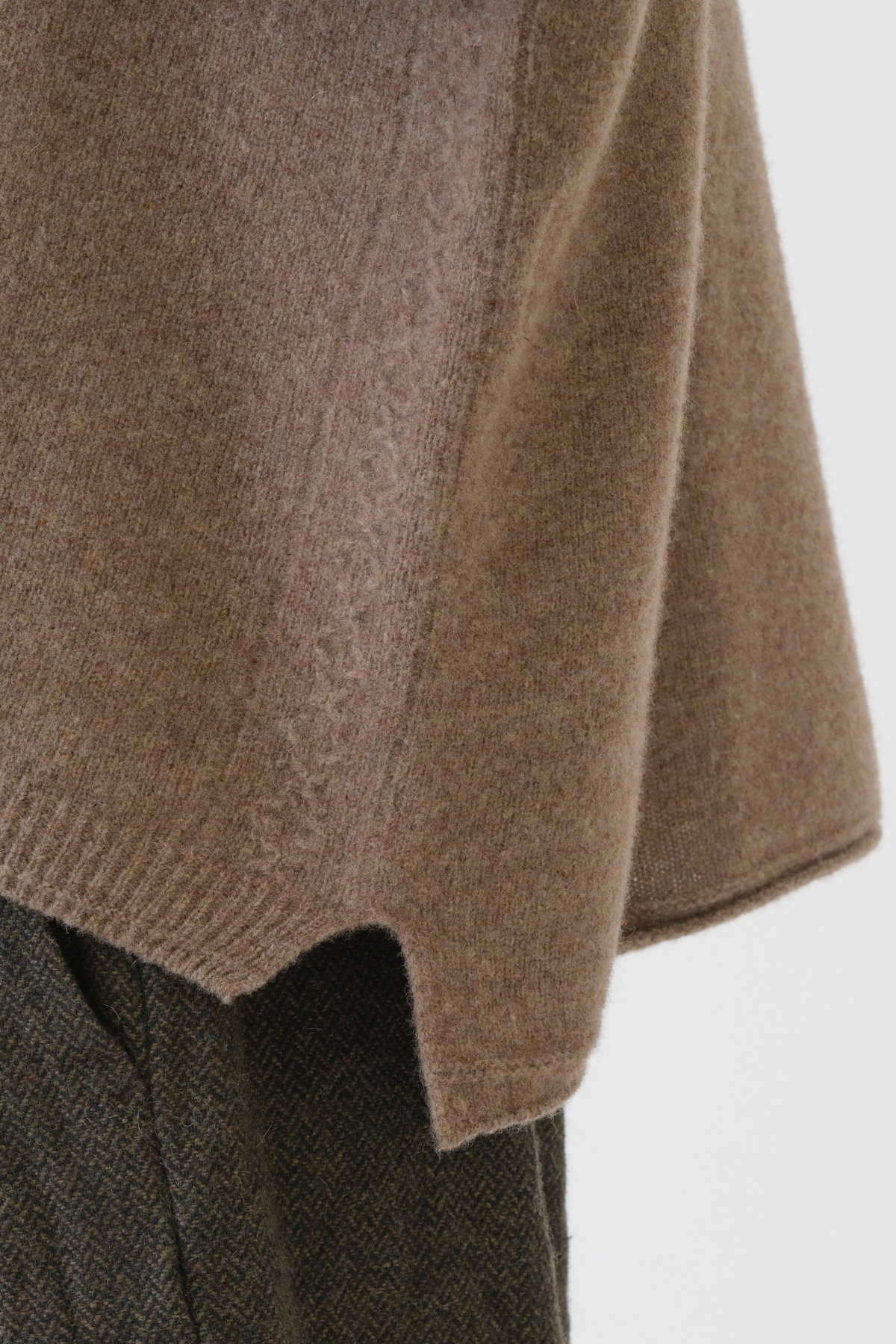 FW CREWNECK PULL