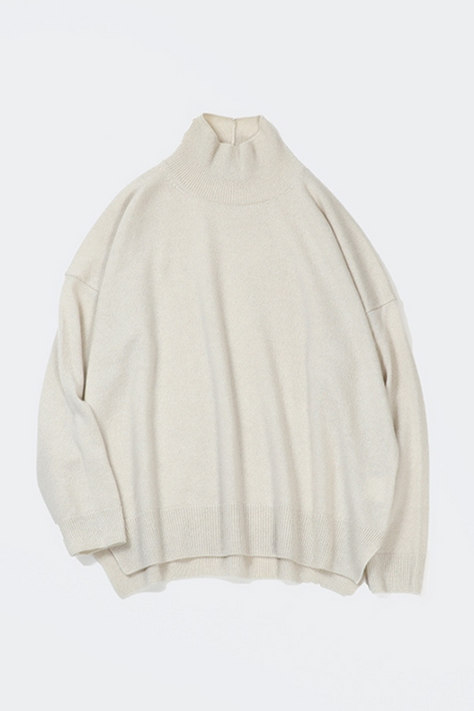 CASHMERE TURTLENECK