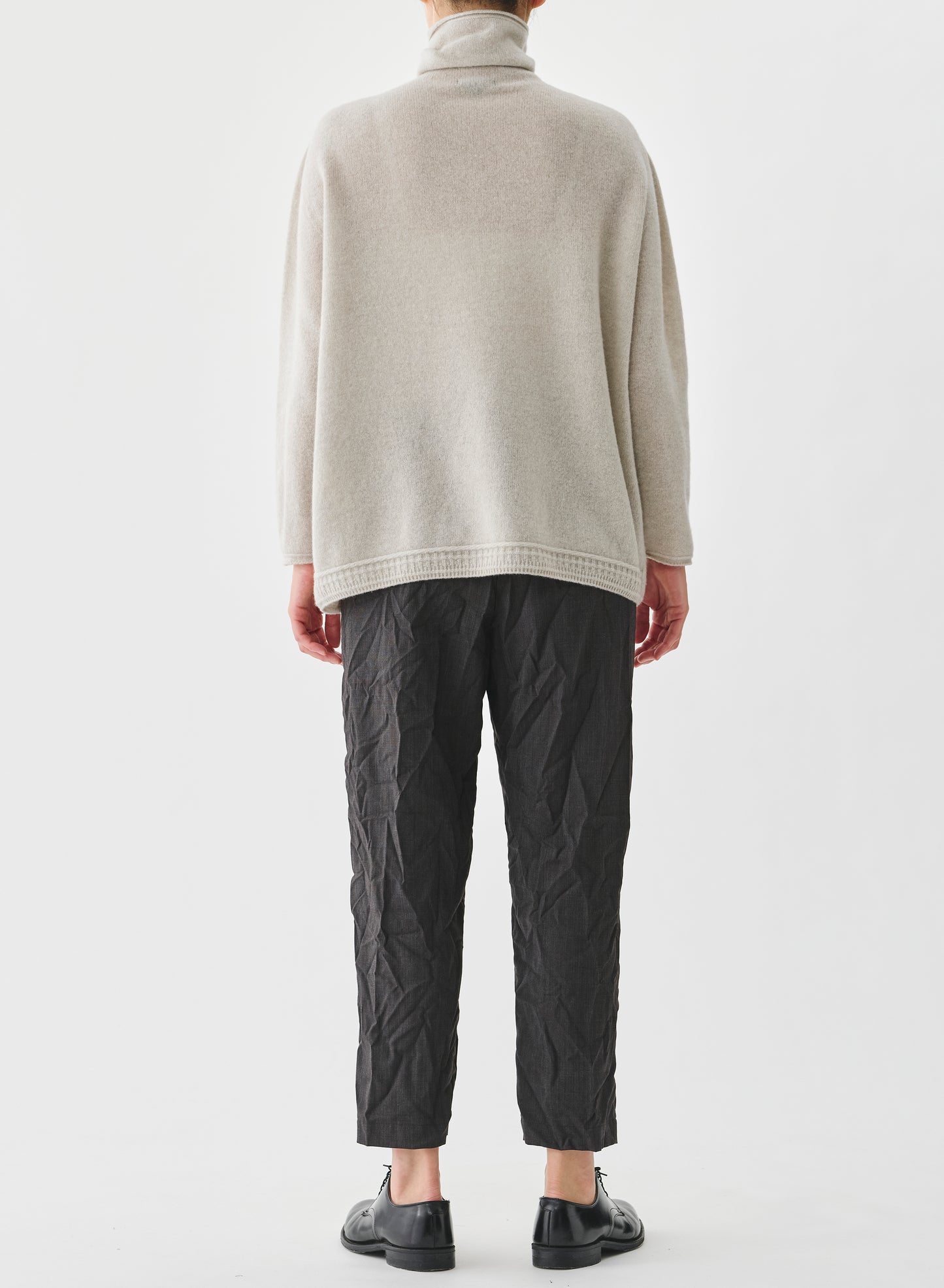 FINE MERINO WOOL TURTLENECK KNIT PULLOVER