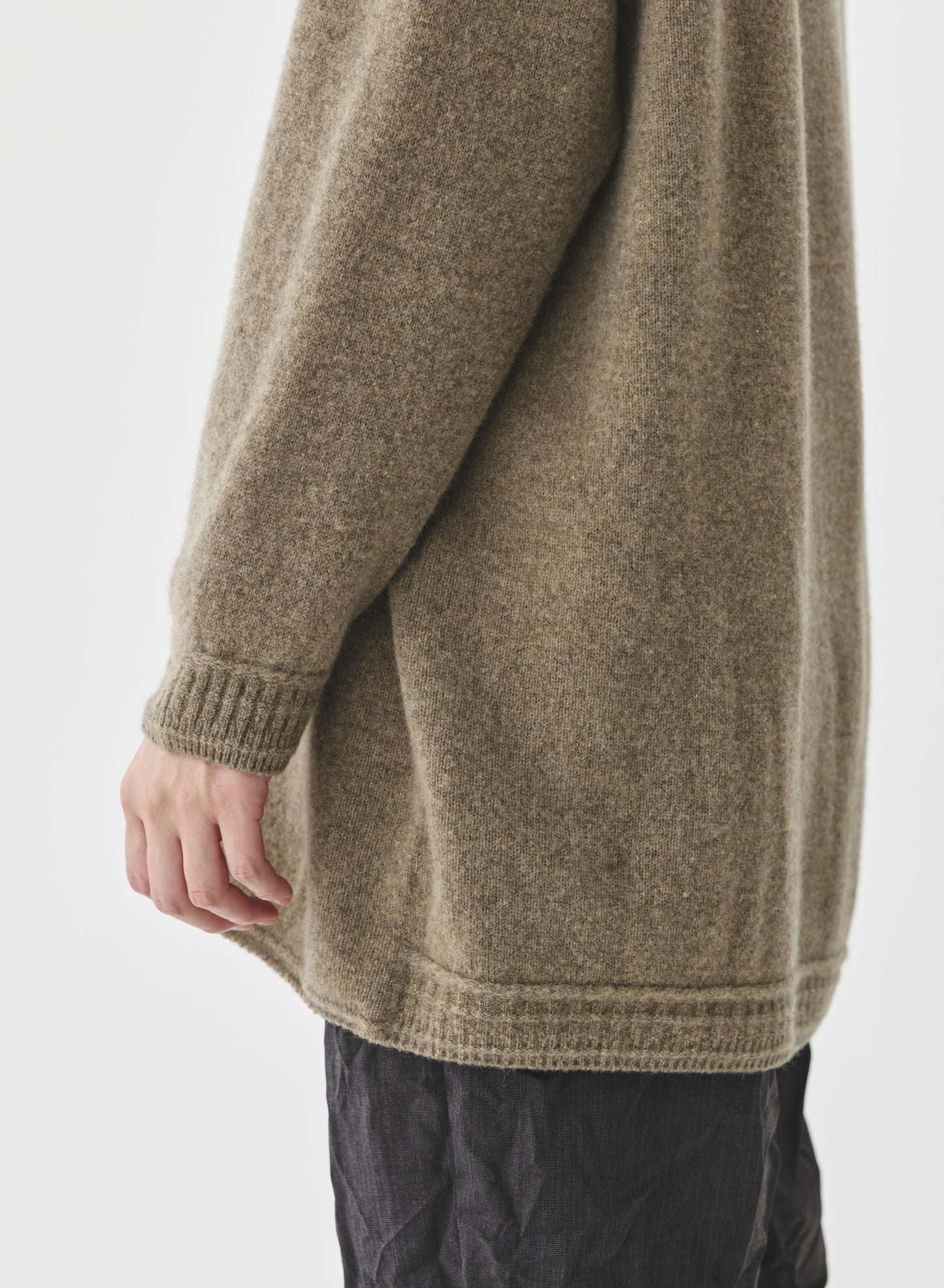 FINE MERINO WOOL LONG KNIT CARDIGAN