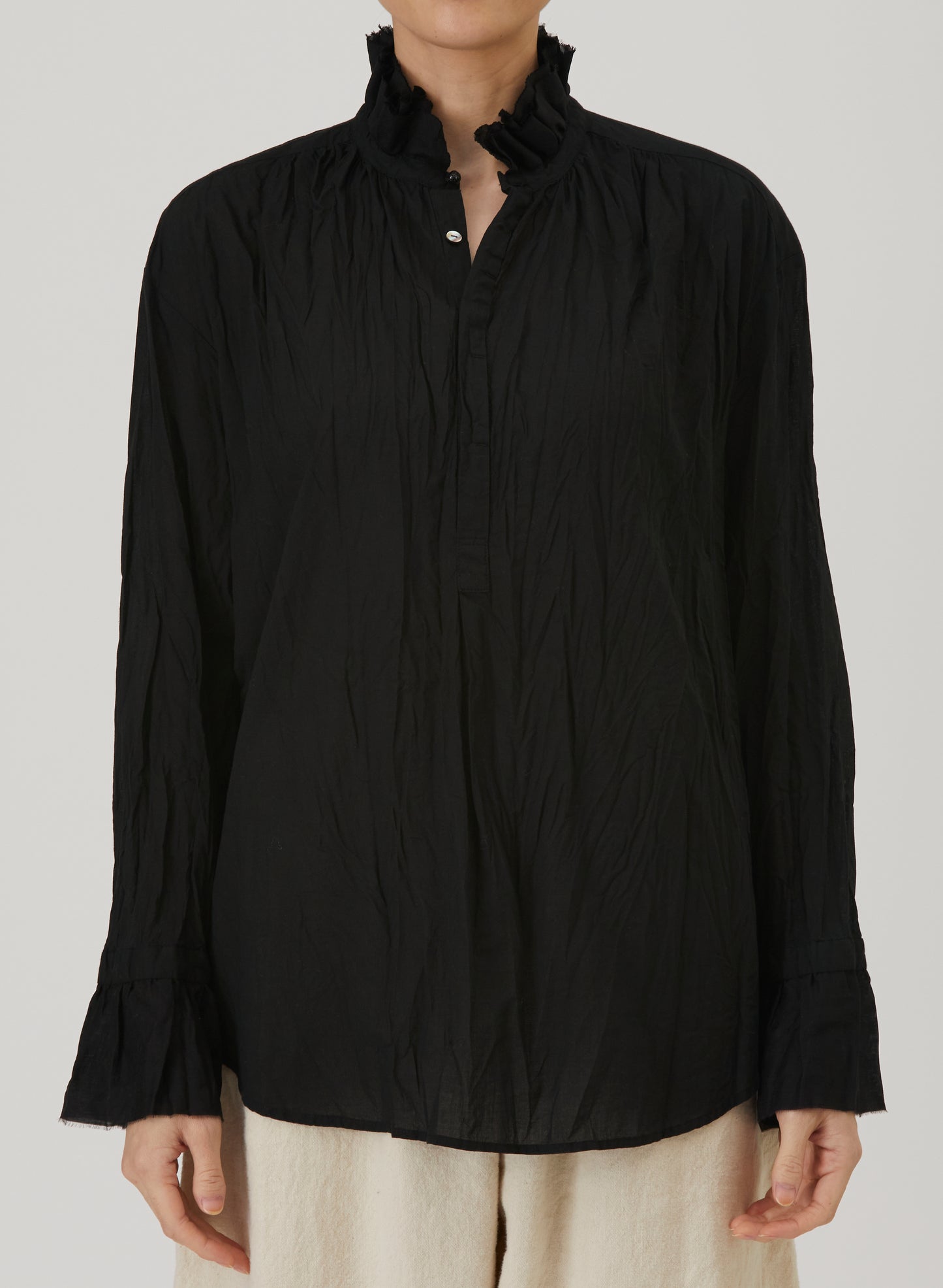 CL RUFFLE BLOUSE