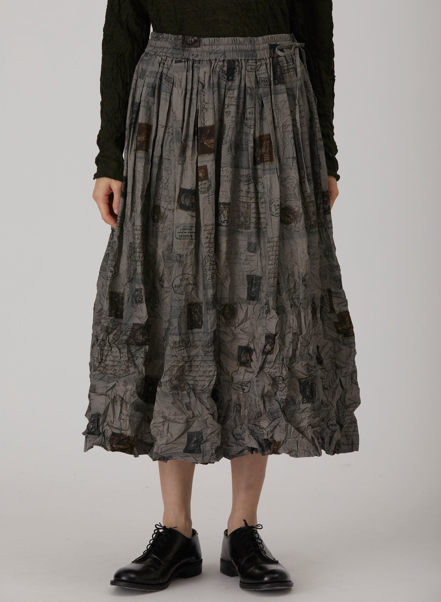 TRAVEL PRINT SKIRT