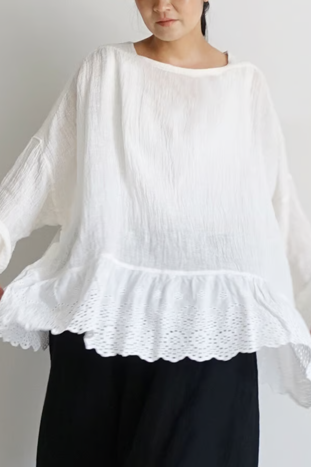 LINEN VOILE LACE BLOUSE