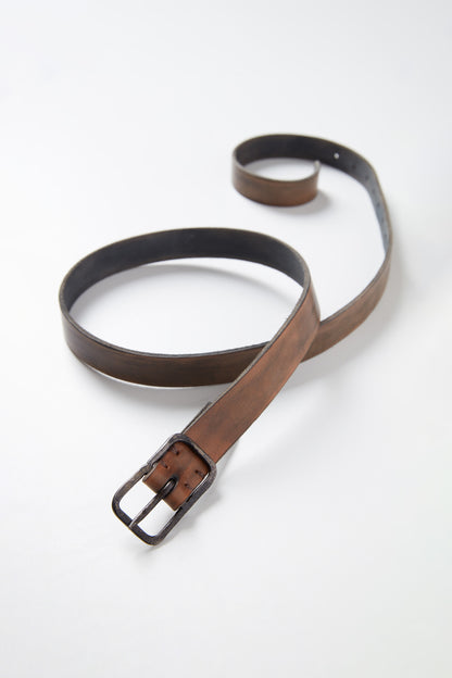 BUCKLE BELT