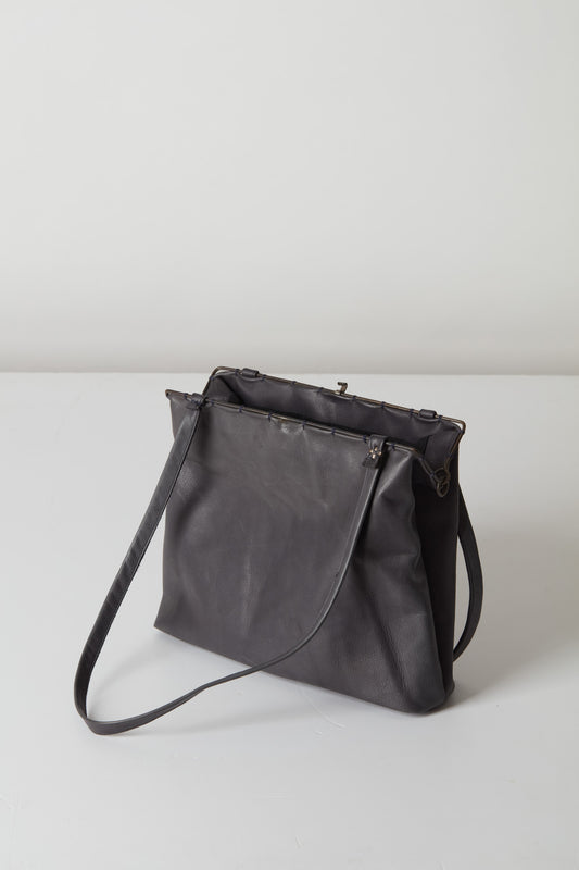 SILVER RIM FLAT SHOULDER BAG