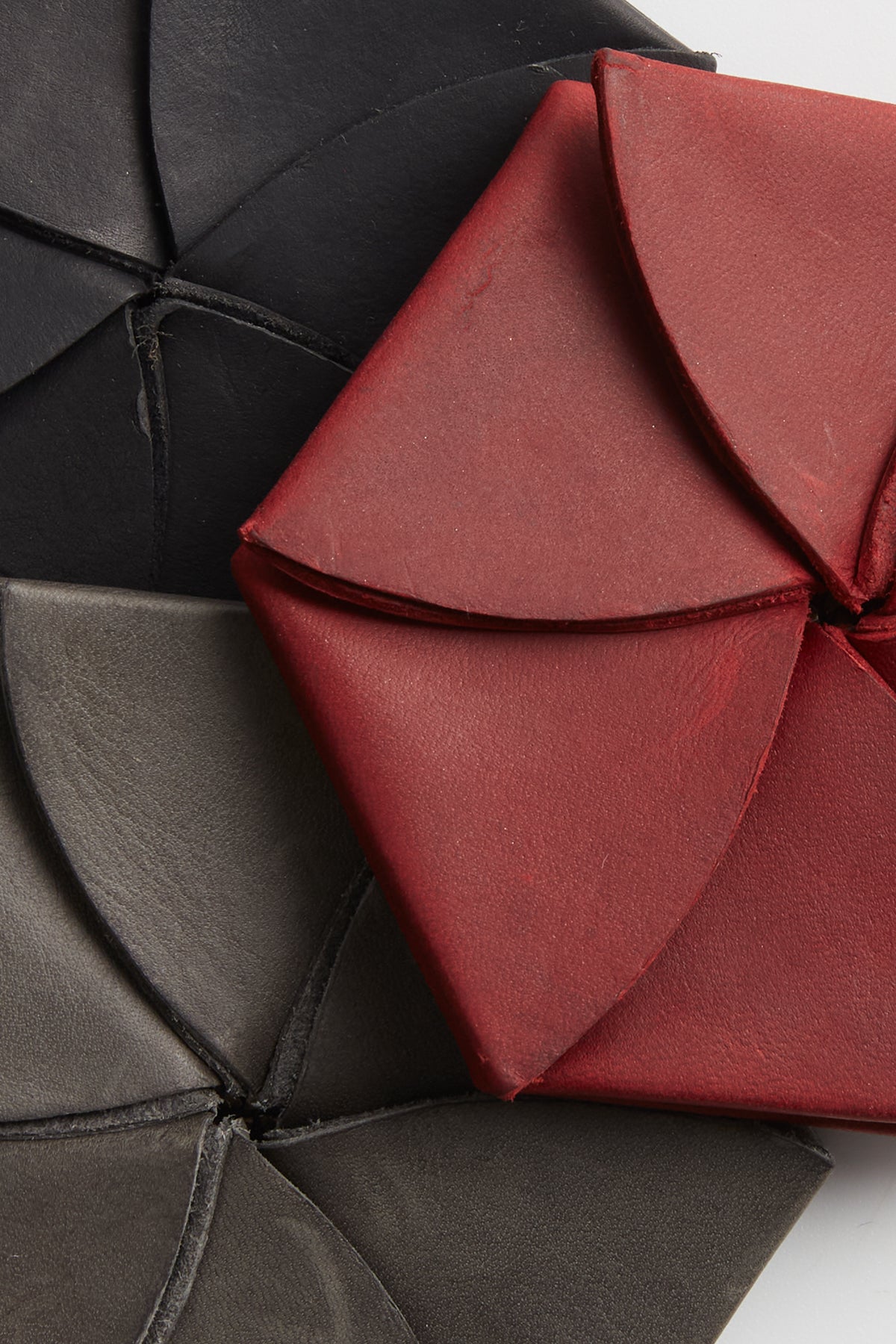 HEXAGON FOLDED POUCH