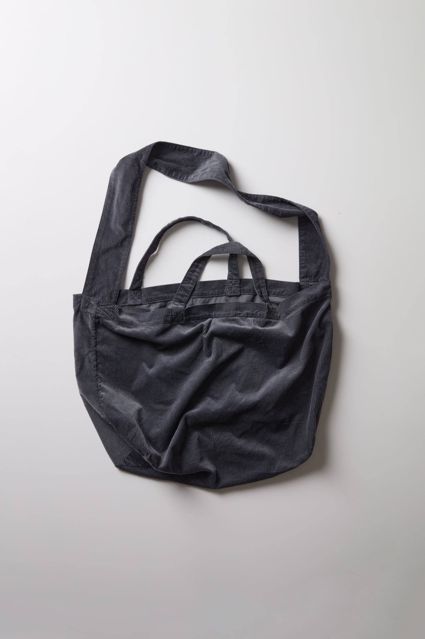 SHOULDER TOTE BAG