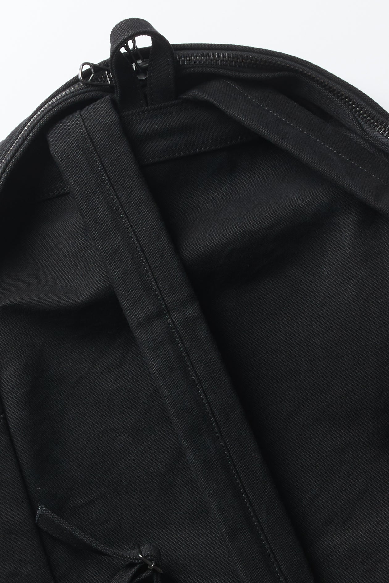 WASHED CANVAS BACKPACK (M)