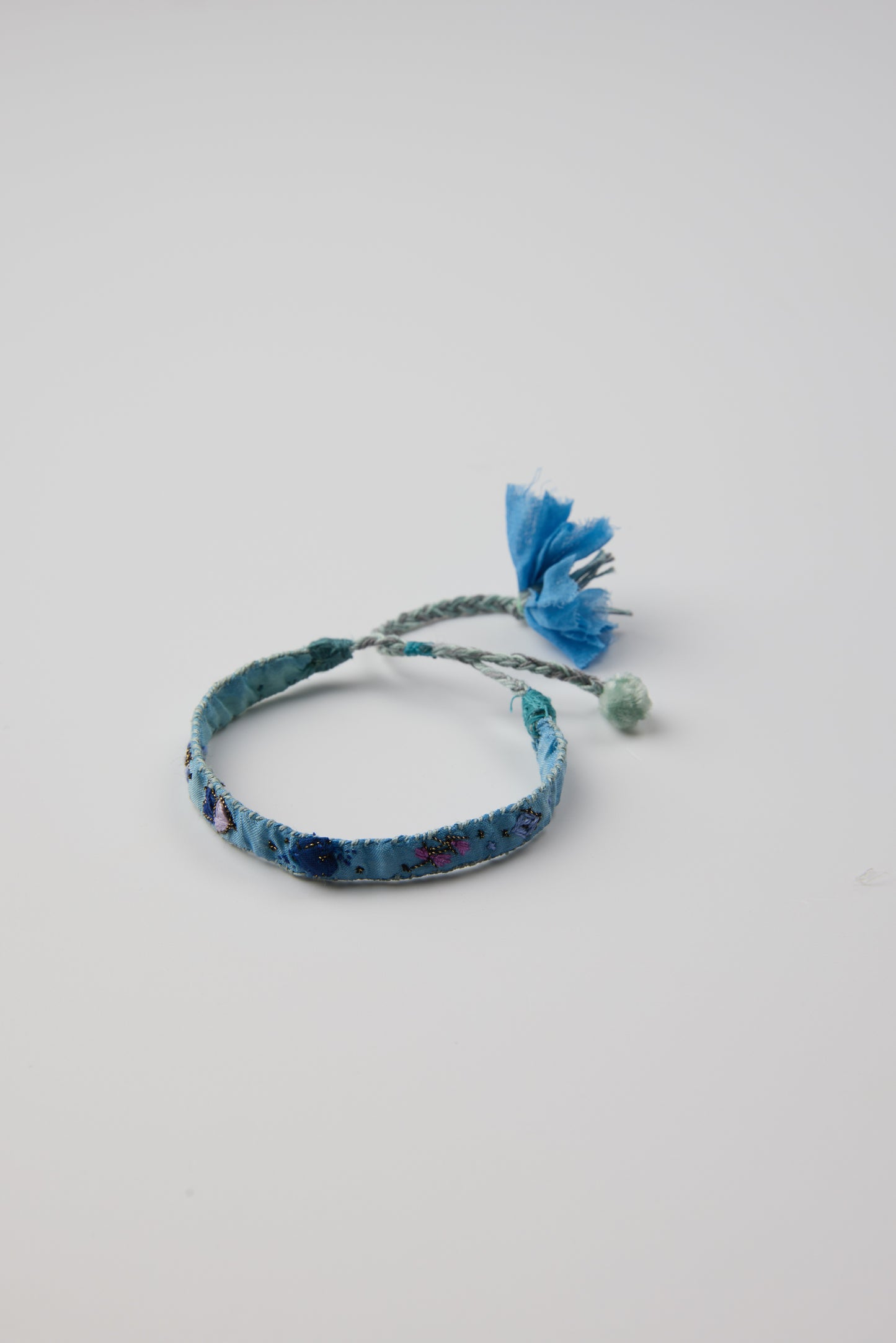 BLUE EMBROIDERED BRACELET