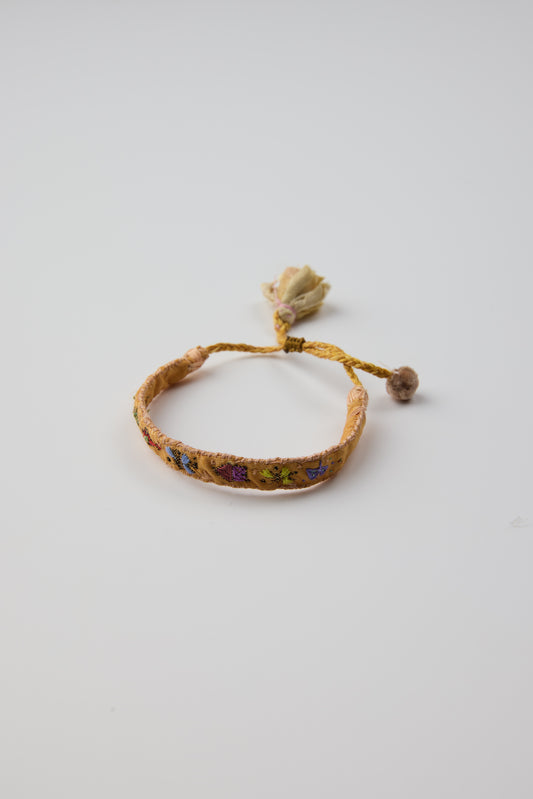ORANGE EMBROIDERED BRACELET