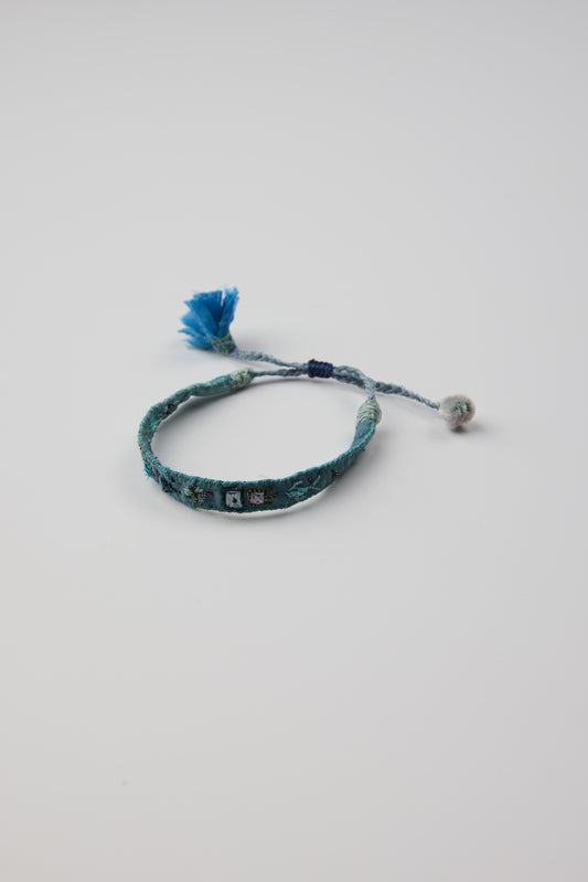BLUE EMBROIDERED BRACELET