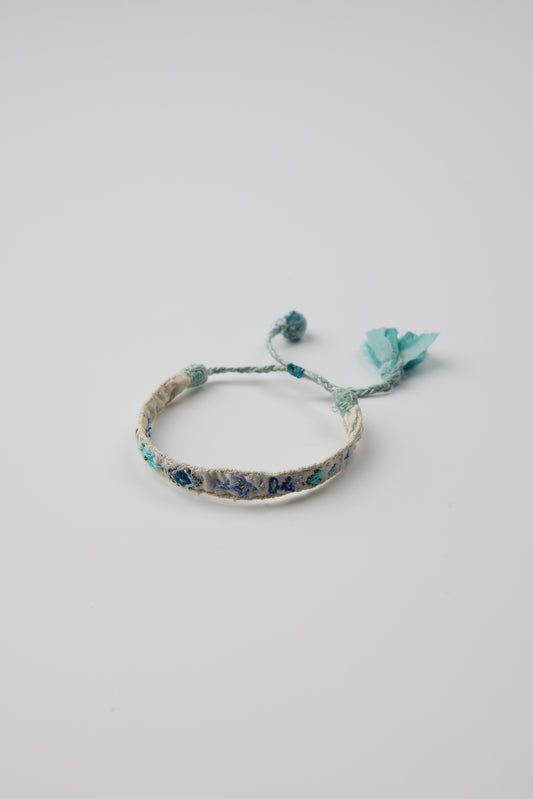BLUE EMBROIDERED BRACELET