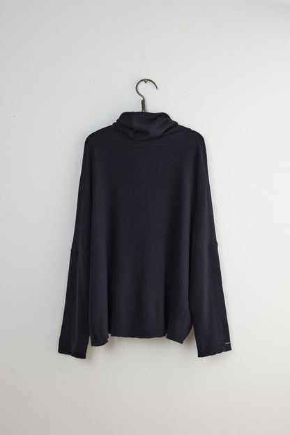 BIG BIG TURTLENECK JP