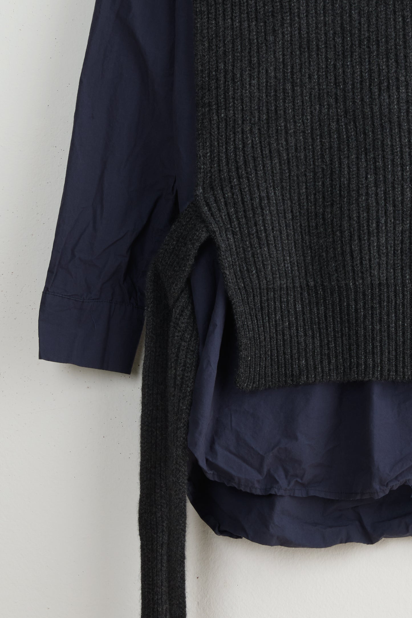 SLV HIGH NECK VEST