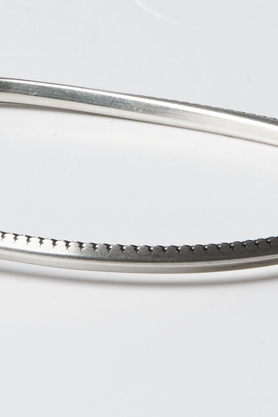 SIDE HOOK ROPE BANGLE