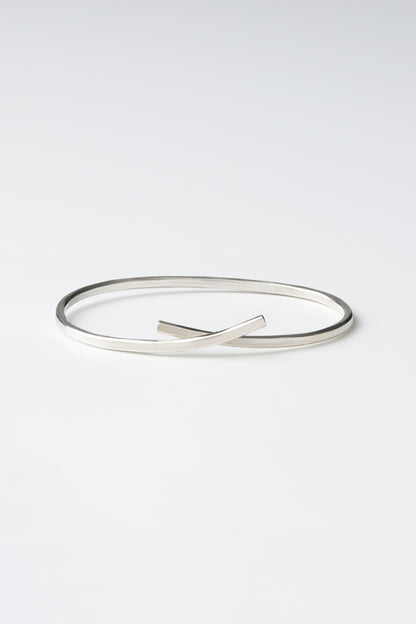 EMBRACE BANGLE