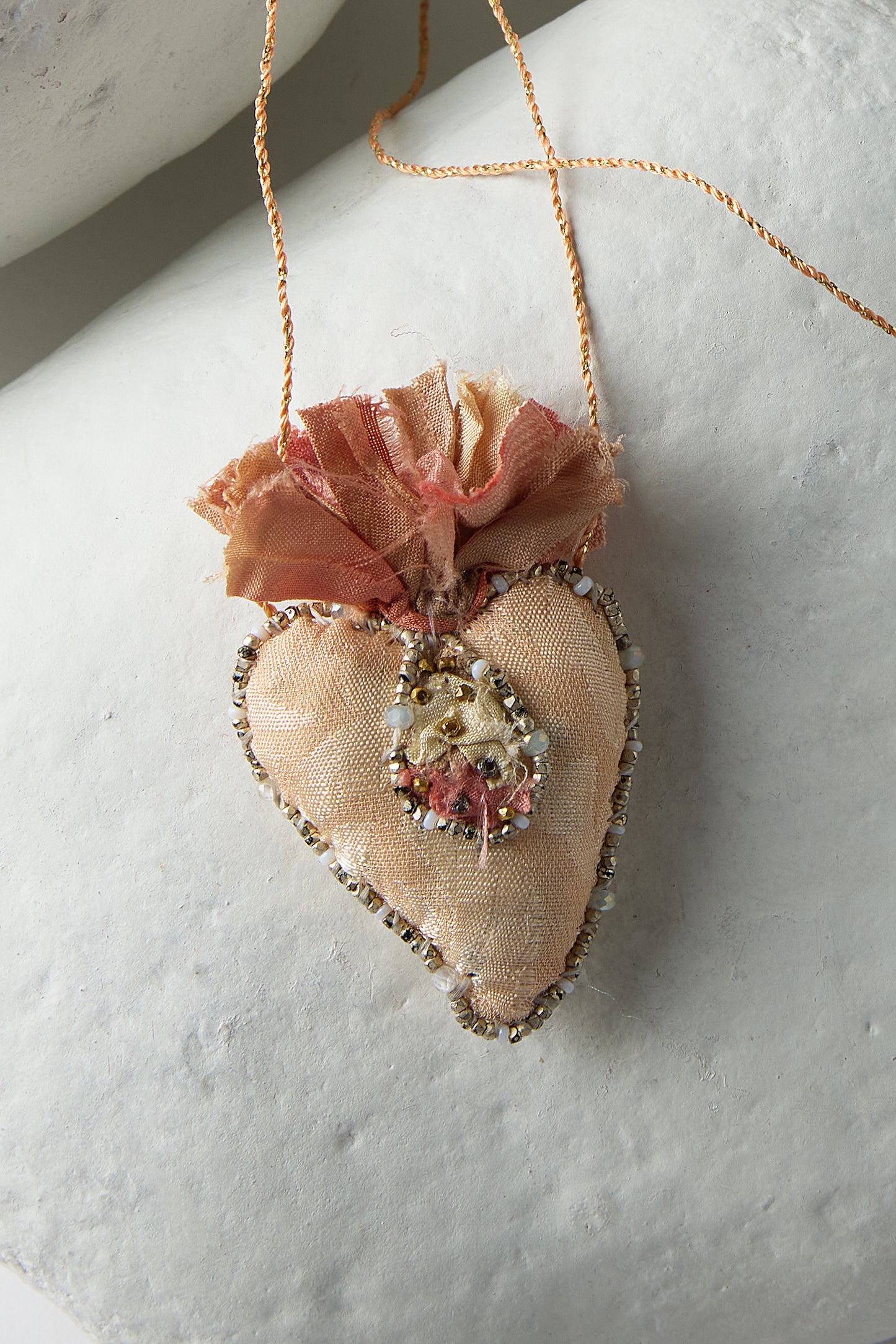EMBROIDERED HEART NECKLACE
