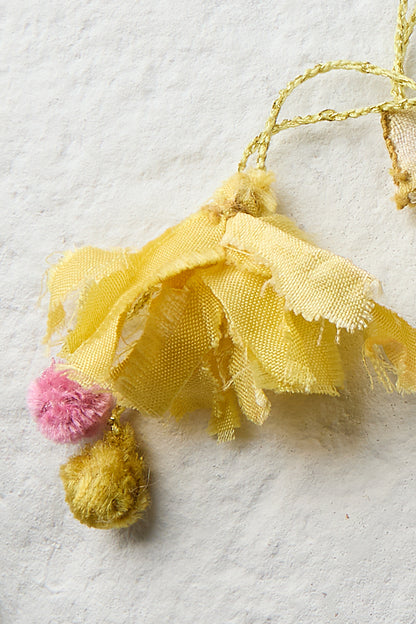 EMBROIDERED SQUARE NECKLACE