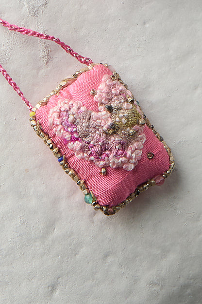 EMBROIDERED SQUARE NECKLACE