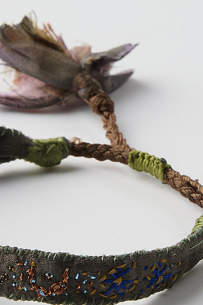 GREEN EMBROIDERED BRACELET