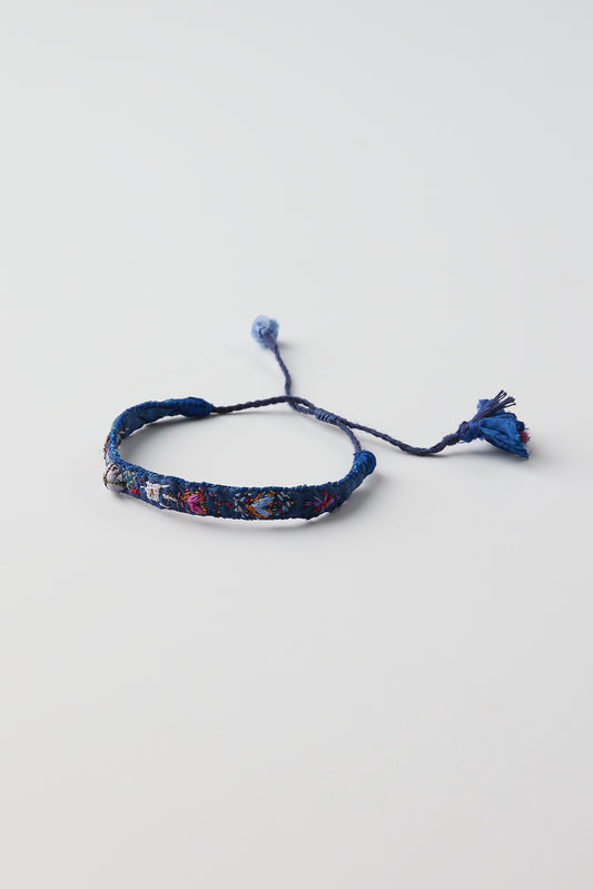 BLUE EMBROIDERED BRACELET