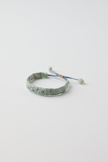 BLUE BEAD BRACELET
