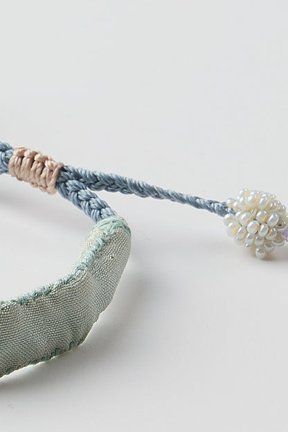 BLUE BEAD BRACELET
