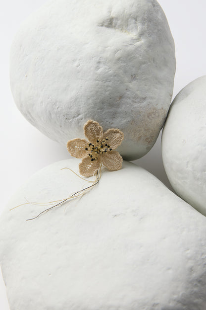 HAND CROCHET FLOWER BROOCH