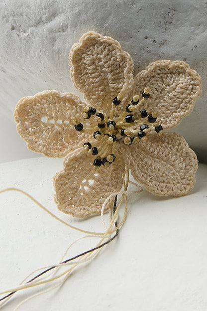 HAND CROCHET FLOWER BROOCH