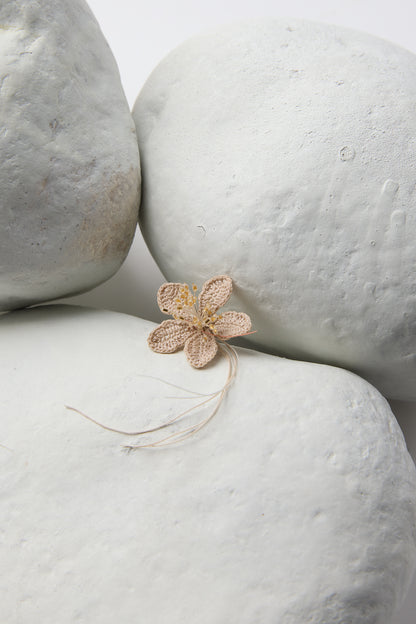 HAND CROCHET FLOWER BROOCH