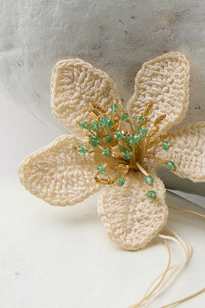 HAND CROCHET FLOWER BROOCH