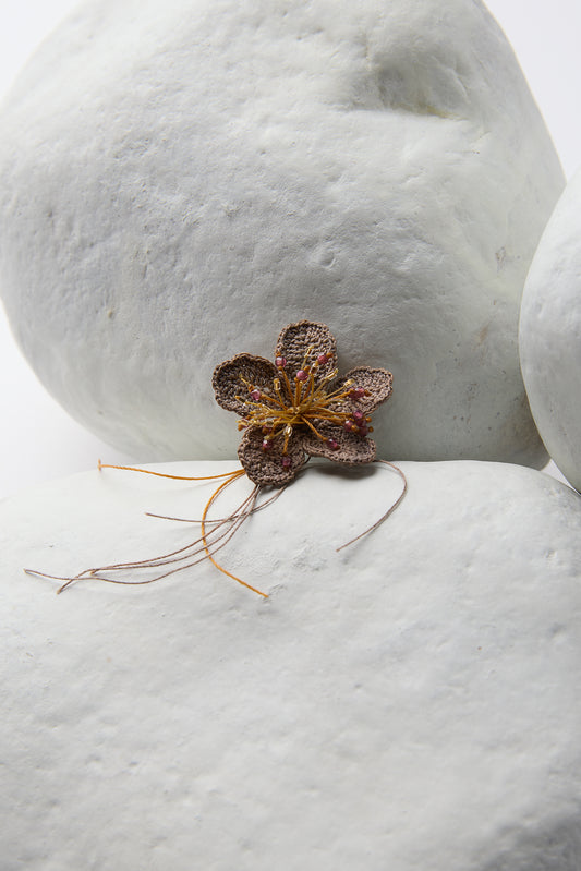 HAND CROCHET FLOWER BROOCH