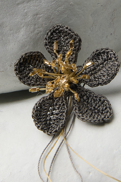 HAND CROCHET FLOWER BROOCH