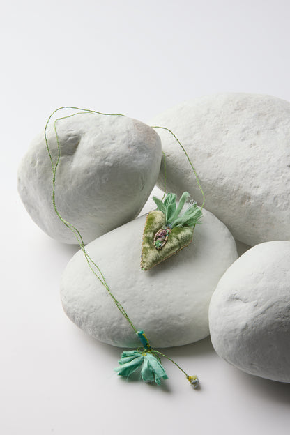 EMBROIDERED VELVET HEART NECKLACE