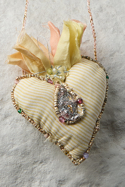 EMBROIDERED SILK HEART NECKLACE